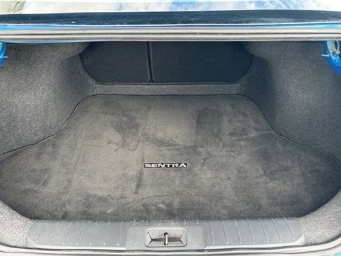 Used 2024 Nissan Sentra SV image 34