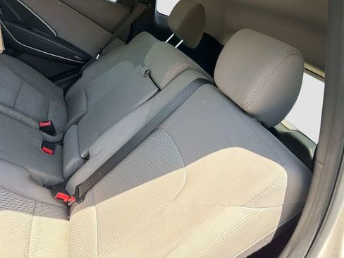 Used 2018 Hyundai Santa Fe Sport FWD image 14
