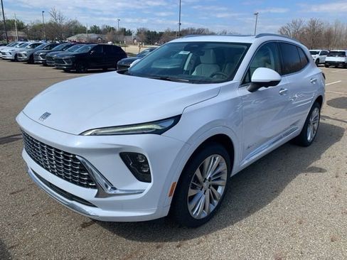 New 2026 Buick Envision Avenir image 8