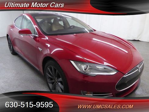 Used 2013 Tesla Model S Performance image 1