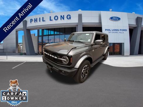 Used 2024 Ford Bronco Outer Banks AWD/4WD image 1