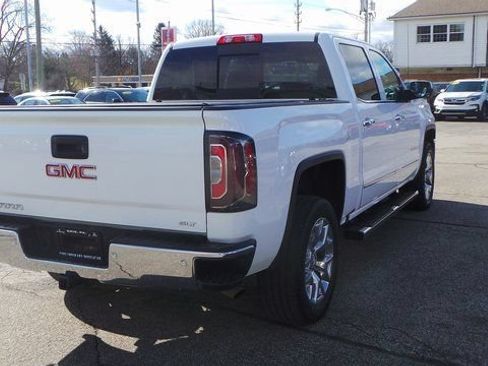 Used 2018 GMC Sierra 1500 SLT w/ SLT Premium Package AWD/4WD image 6