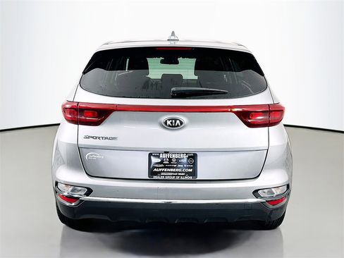 Used 2021 Kia Sportage LX image 6
