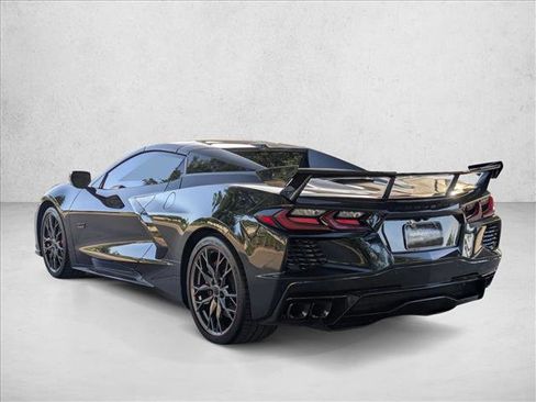 Used 2023 Chevrolet Corvette Stingray Premium Conv w/ Z51 Performance Package RWD image 11