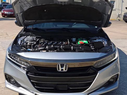 Used 2021 Honda Accord Sport Special Edition image 8