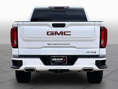Used 2021 GMC Sierra 1500 AT4 w/ AT4 Premium Package AWD/4WD image 4