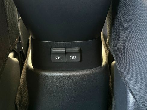 Used 2024 Nissan Kicks S FWD image 28