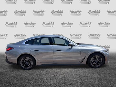 Used 2025 BMW i4 eDrive40 w/ Parking Assistance Package RWD image 11