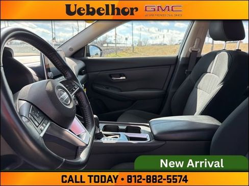 Used 2022 Nissan Sentra SV w/ Trunk Package image 20