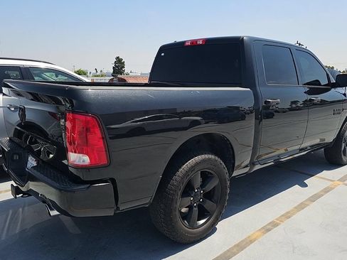 Used 2017 RAM 1500 Express w/ Black Ram 1500 Express Group AWD/4WD image 4