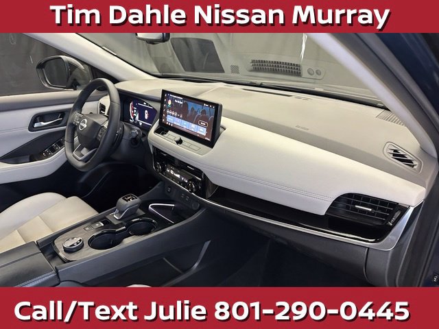 Used 2025 Nissan Rogue SL w/ SL Premium Package AWD/4WD image 17