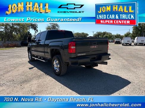Used 2017 GMC Sierra 3500 Denali w/ Duramax Plus Package image 10