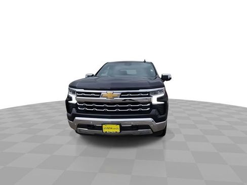 Certified 2024 Chevrolet Silverado 1500 LTZ AWD/4WD image 3