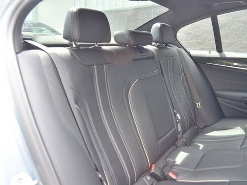 Used 2021 BMW 540i xDrive w/ Premium Package AWD/4WD image 39