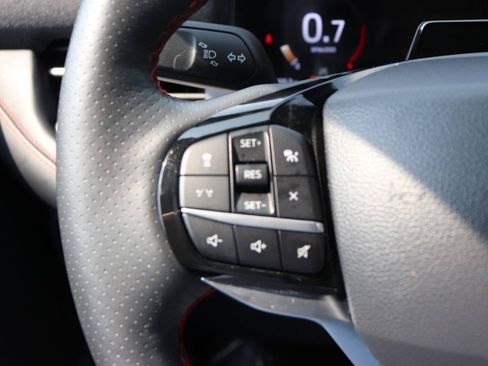 Used 2025 Ford Explorer ST-Line AWD/4WD image 34