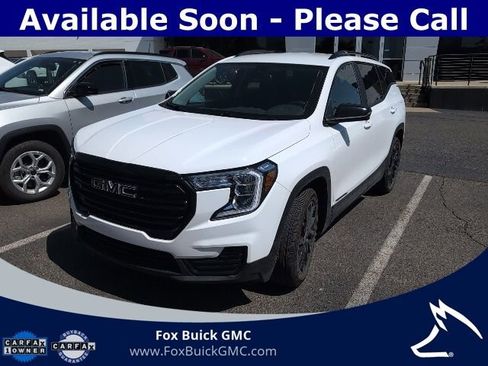 Used 2023 GMC Terrain SLE w/ Driver Convenience Package FWD image 1