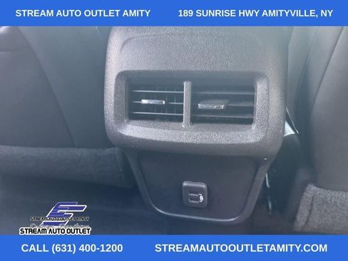 Used 2022 Chevrolet Equinox RS image 17