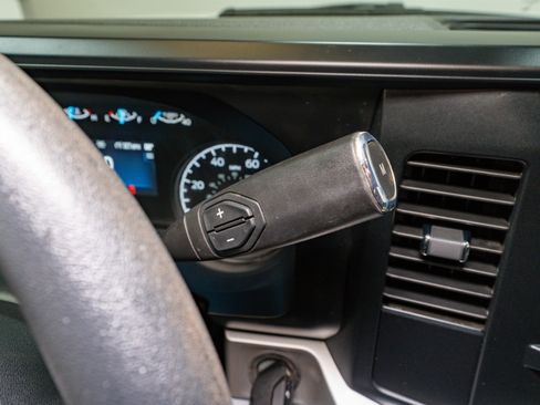 Used 2023 Ford F450 XL image 28