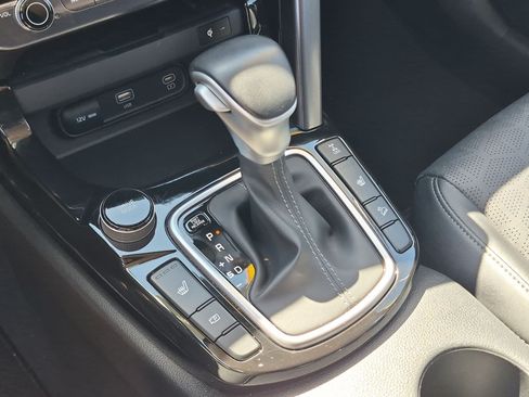 Certified 2024 Kia Seltos SX AWD/4WD image 22