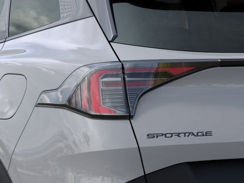 New 2027 Kia Sportage X-Line AWD/4WD image 11