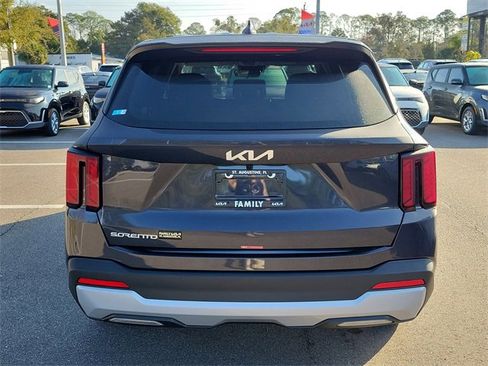 New 2026 Kia Sorento LX image 5