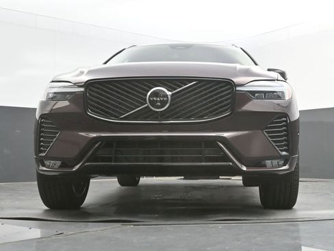 New 2026 Volvo XC60 B5 Plus AWD/4WD image 36