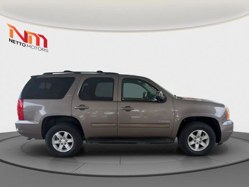 Used 2013 GMC Yukon SLT AWD/4WD image 6