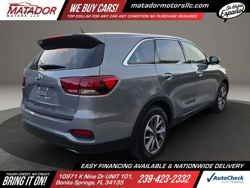 Used 2020 Kia Sorento AWD V6 image 5