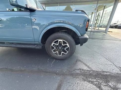 Used 2023 Ford Bronco Outer Banks AWD/4WD image 9