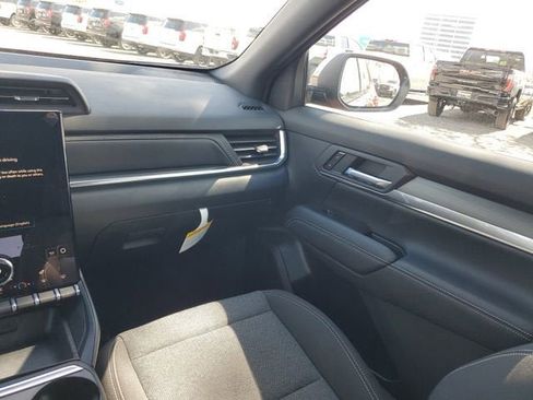 New 2026 GMC Terrain Elevation w/ Black Edition image 15