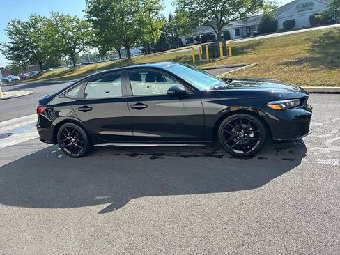 Used 2025 Honda Civic Sport image 4