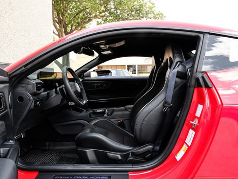 Used 2025 Ford Mustang Dark Horse RWD image 3