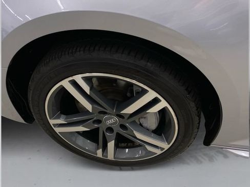 Used 2018 Audi A4 2.0T Premium Plus w/ Premium Plus Package AWD/4WD image 19