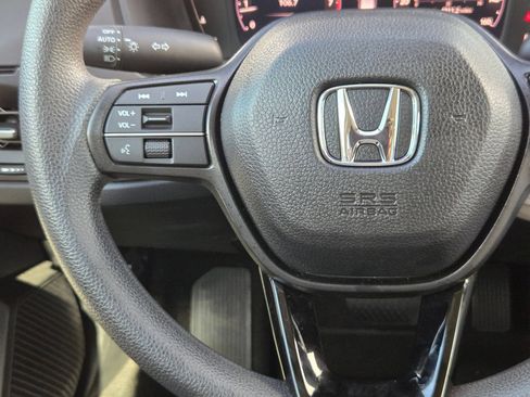 Used 2025 Honda Accord SE image 22