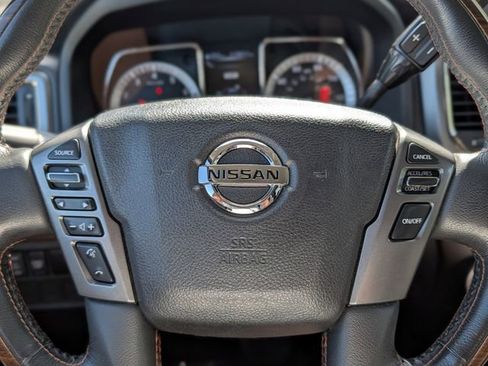 Used 2016 Nissan Titan Platinum Reserve AWD/4WD image 23