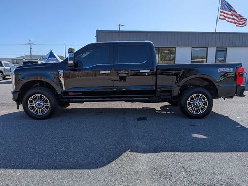 Certified 2025 Ford F250 Platinum w/ Platinum Plus Package image 9