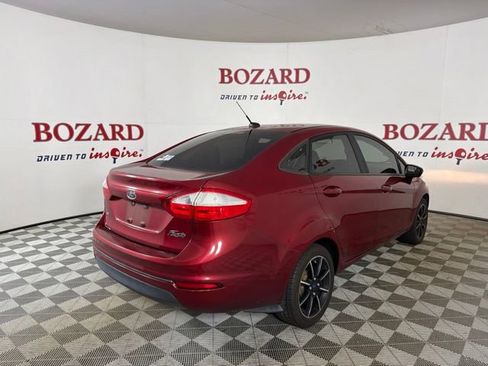 Used 2016 Ford Fiesta SE w/ Cold Weather Package FWD image 8