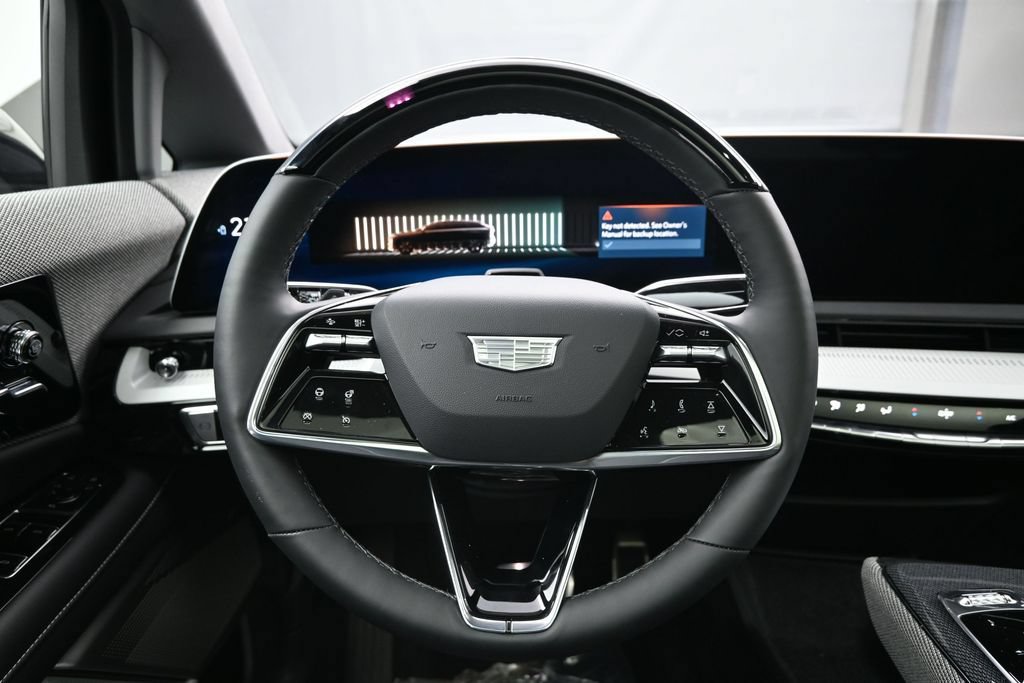 Certified 2025 Cadillac Optiq Sport 2 AWD/4WD image 13