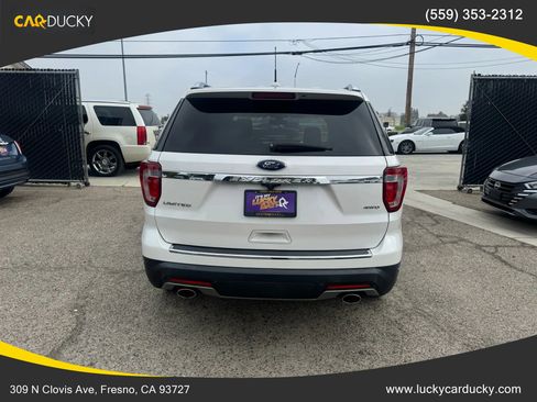 Used 2018 Ford Explorer Limited w/ Equipment Group 301A image 6