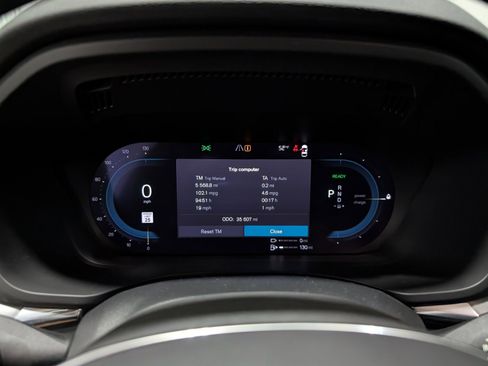 Used 2023 Volvo XC60 T8 Core image 15