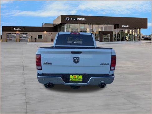 Used 2019 RAM 1500 Big Horn image 9