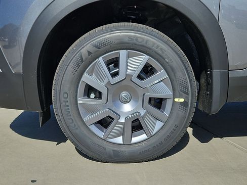 New 2026 Nissan Kicks S FWD image 9