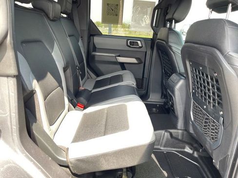 Used 2022 Ford Bronco Black Diamond w/ Sasquatch Package image 31