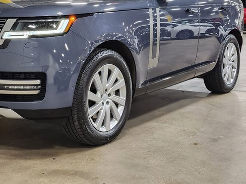 Used 2024 Land Rover Range Rover SE image 17