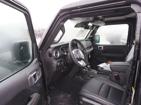 New 2025 Jeep Wrangler Sahara w/ Safety Group image 10