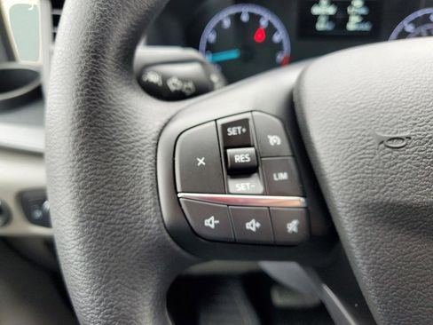 New 2025 Ford Transit 250 148 Medium Roof image 25