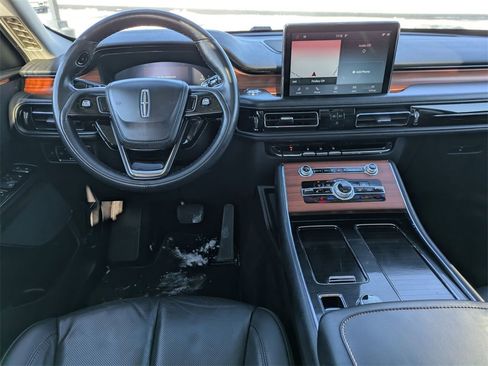 Used 2024 Lincoln Aviator Reserve image 18