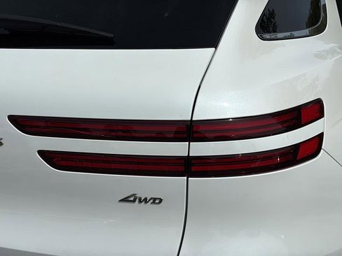 Certified 2026 Genesis GV70 2.5T AWD/4WD image 45