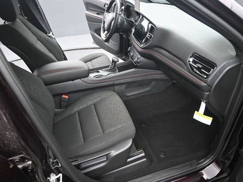 Used 2025 Dodge Durango GT w/ Blacktop Package AWD/4WD image 19