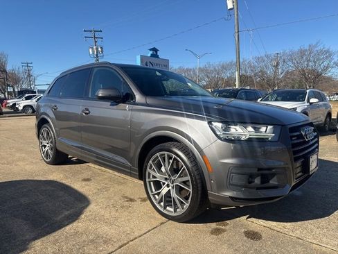 Used 2019 Audi Q7 3.0T Prestige image 3